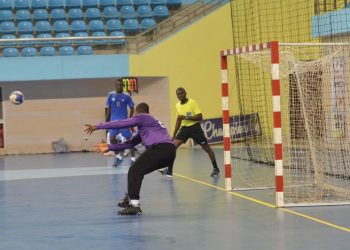 𝗜𝗛𝗙 𝗧𝗿𝗼𝗽𝗵𝘆 𝗖𝗖: Coup d’arrêt pour les équipes guinéennes