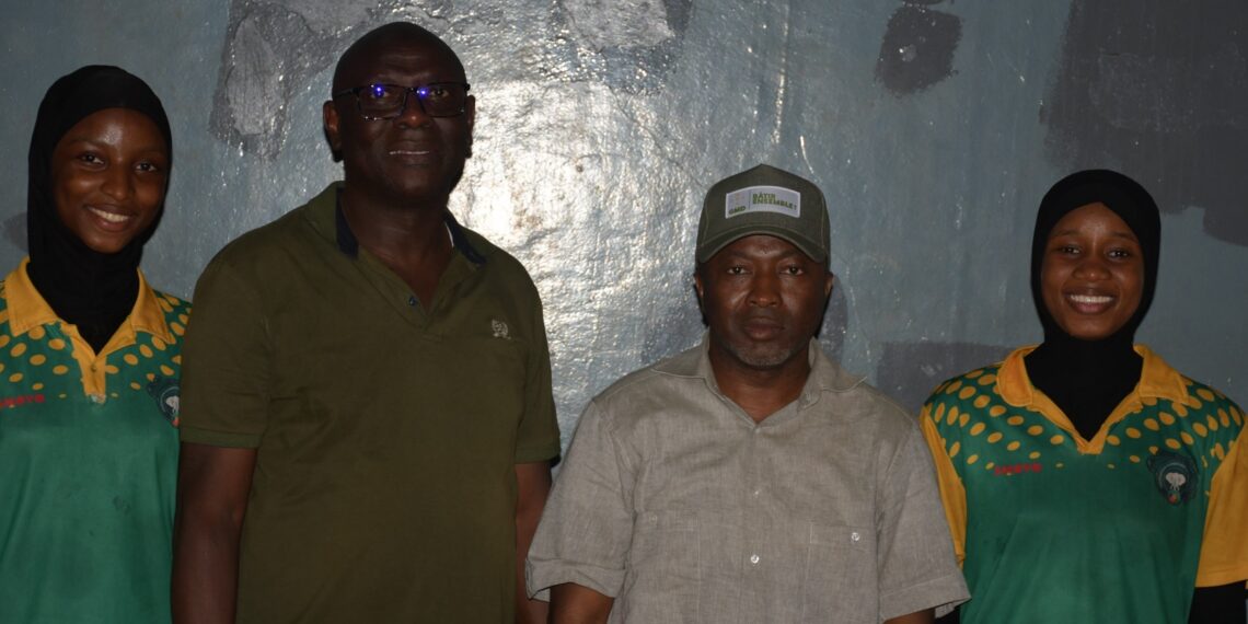 Le Président Paye Camara rend visite aux sélections cadette et junior